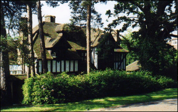 'Naisby' A cottage on Pinner Hill, June 1999